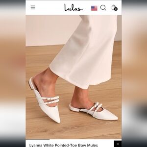 NWT Lulu's Lyanna white pointed bow mules